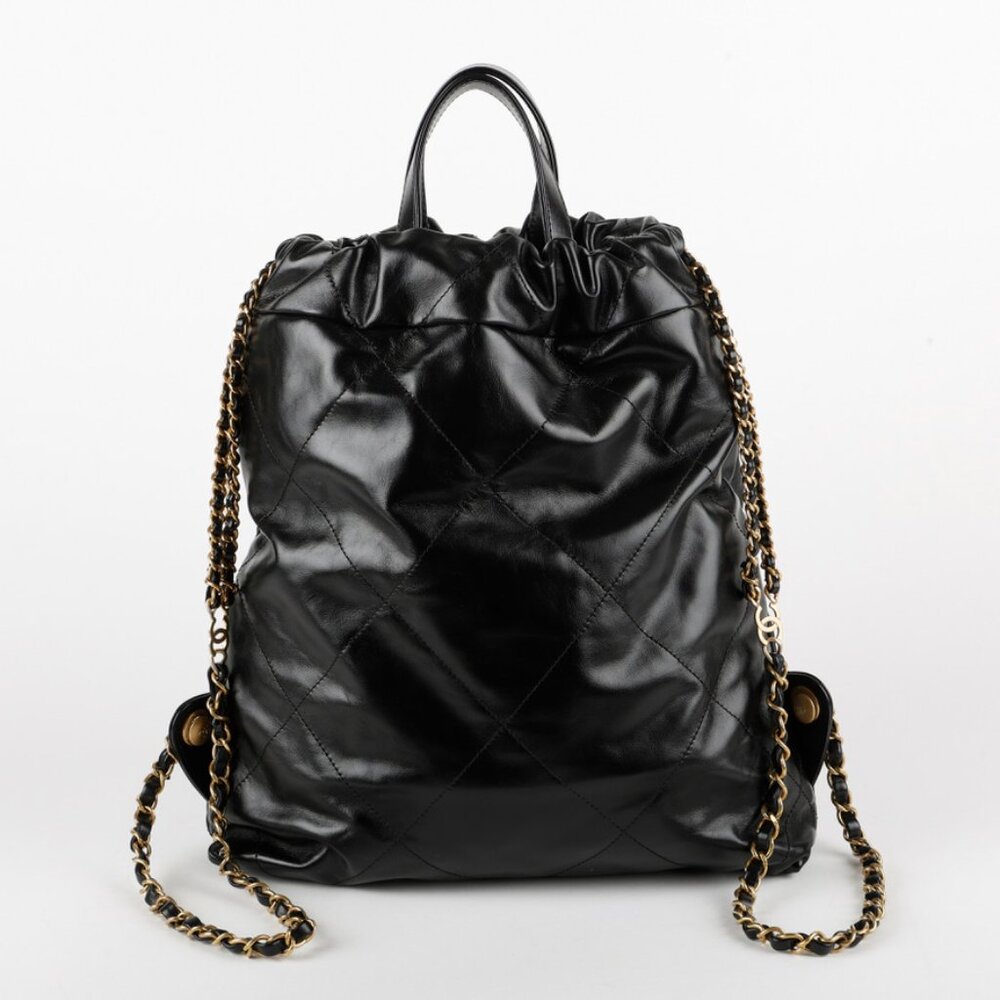 Chanel 22 Backpack Black Lambskin - Picture 4 of 7